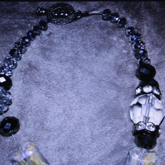 Vintage Chunky Cross & Swarovski Crystal Beaded Necklace - Picture 4 of 9